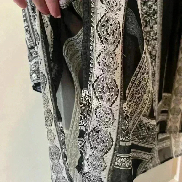 INC International Concepts Black Vertical Stripes Sheer Tunic women’s medium - Picture 6 of 12